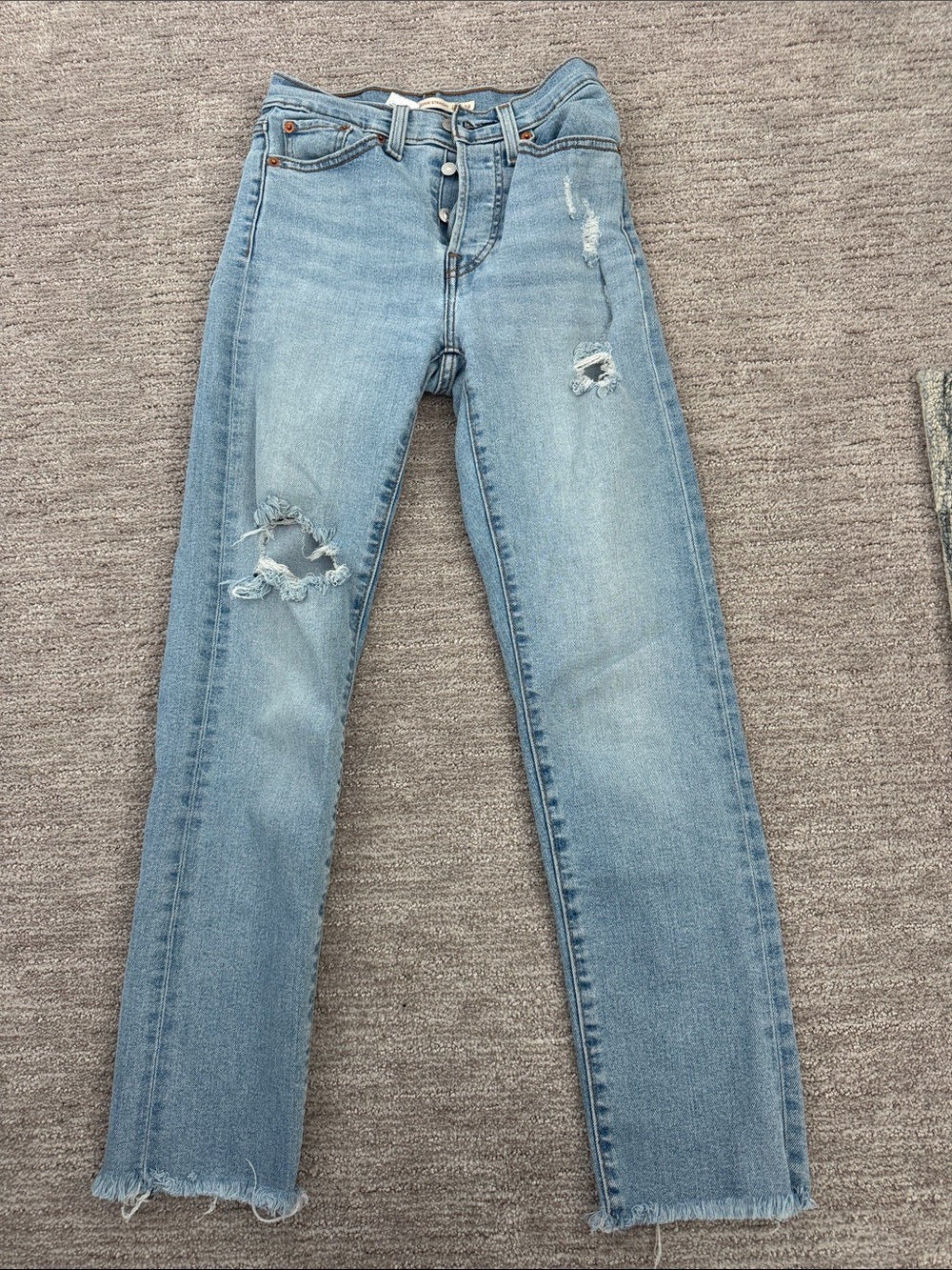 Levi’s Wedgie Straight Jean